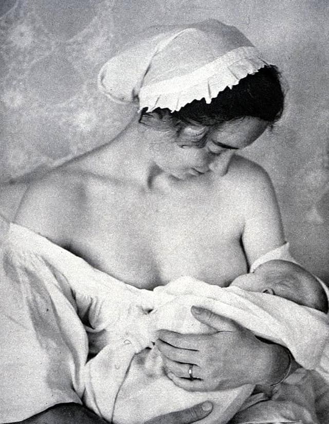 Порно Мама Сынок 1900