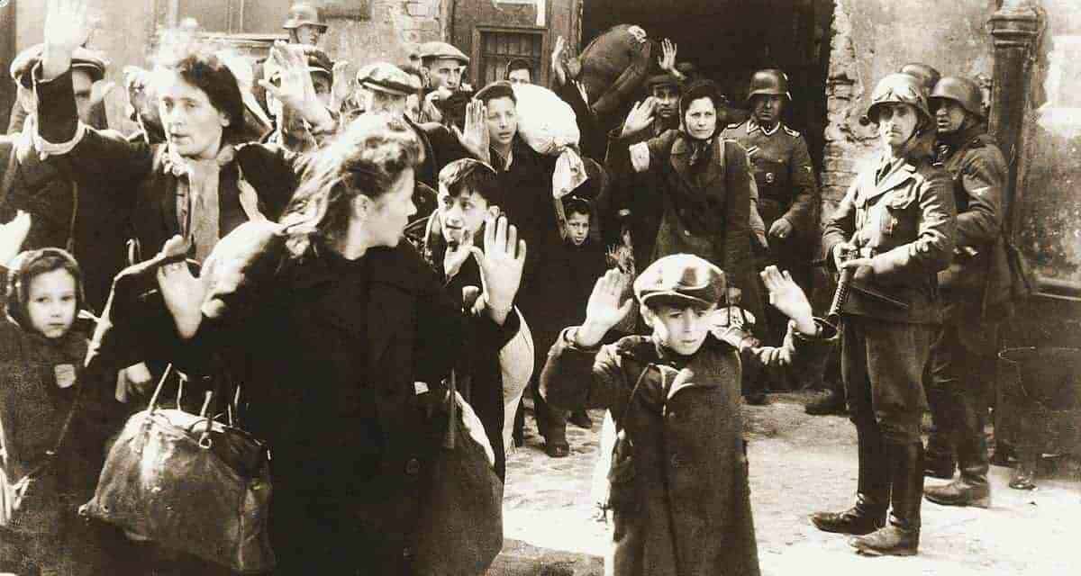 On This Day In History: Nazis begin deporting Jews From The Warsaw Ghetto (1942)