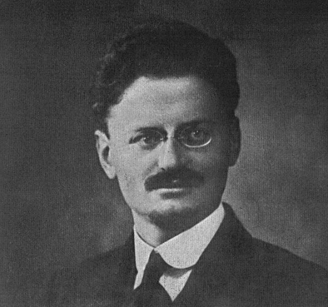 This Day In History: Stalin Orders Trotsky Into Internal Exile (1928)