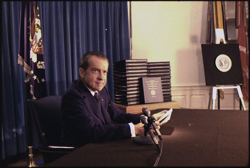 10 Crimes of the Nixon Administration