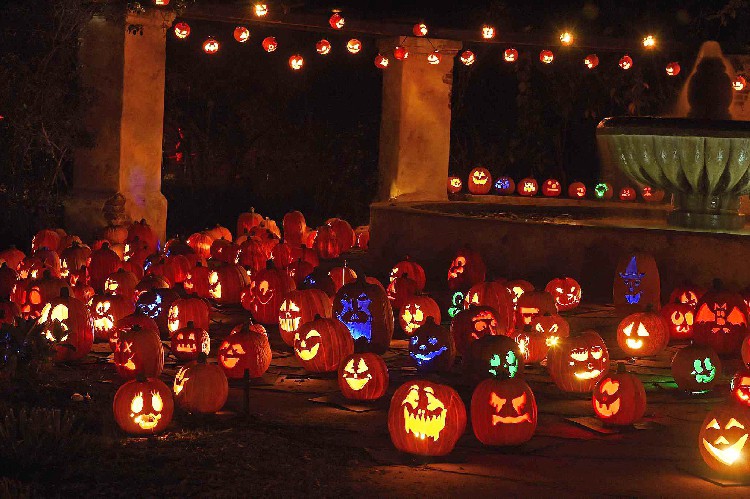 16 Macabre Cultural Festivals in History that Make Halloween Look Like ...