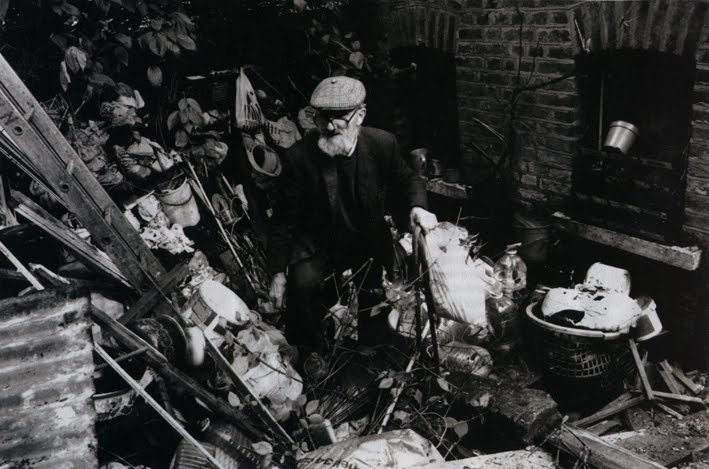 These Famous Hoarders From History Could Have Entire TLC Shows About Their Lives