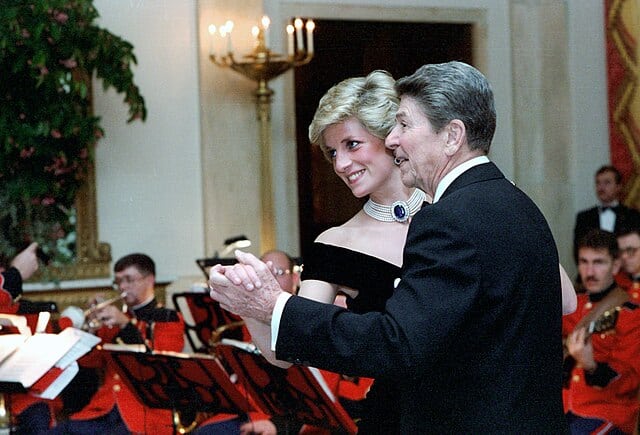 The Tragic Power Struggle Between Princess Diana and the Royal Machine