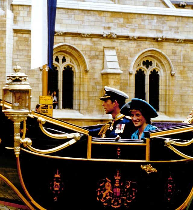 The Tragic Power Struggle Between Princess Diana and the Royal Machine